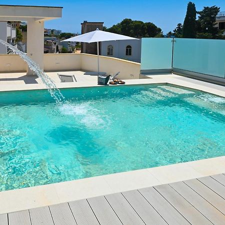 Perle Marine Suite Apartments Castro  Экстерьер фото
